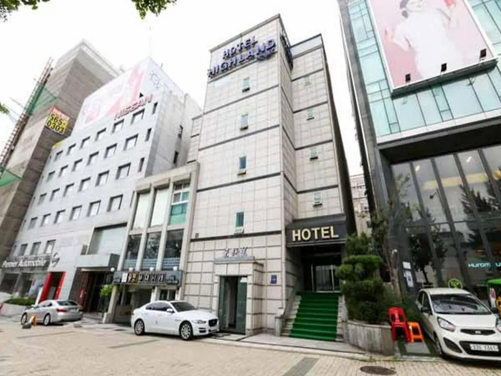 Hotel Highland Soul 2*,